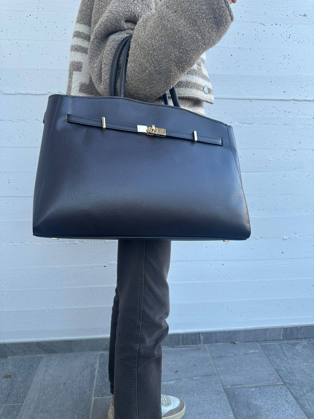 Large Amelia Leather Bag