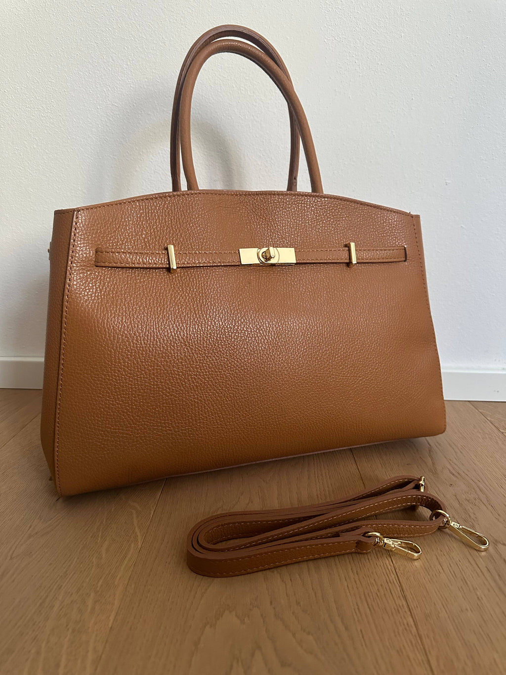 Large Amelia Leather Bag
