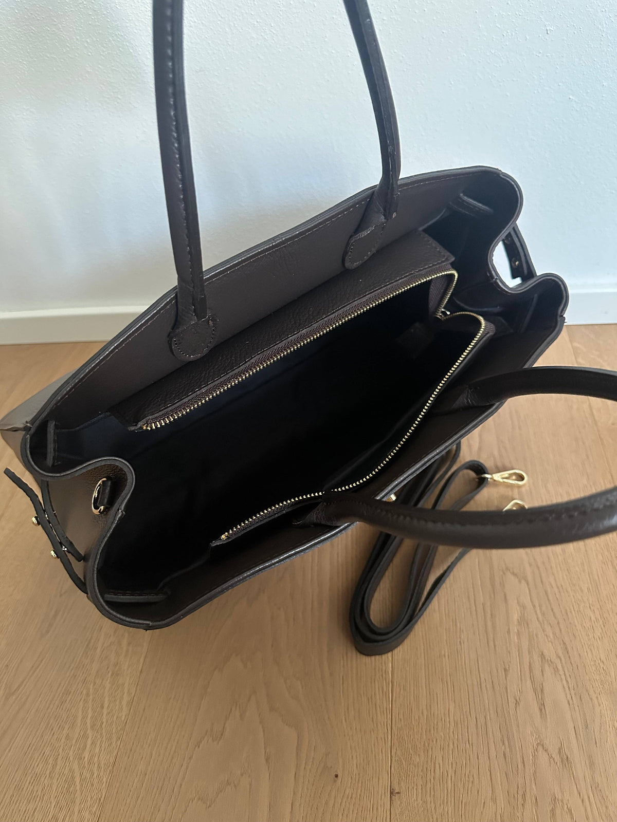 Large Amelia Leather Bag