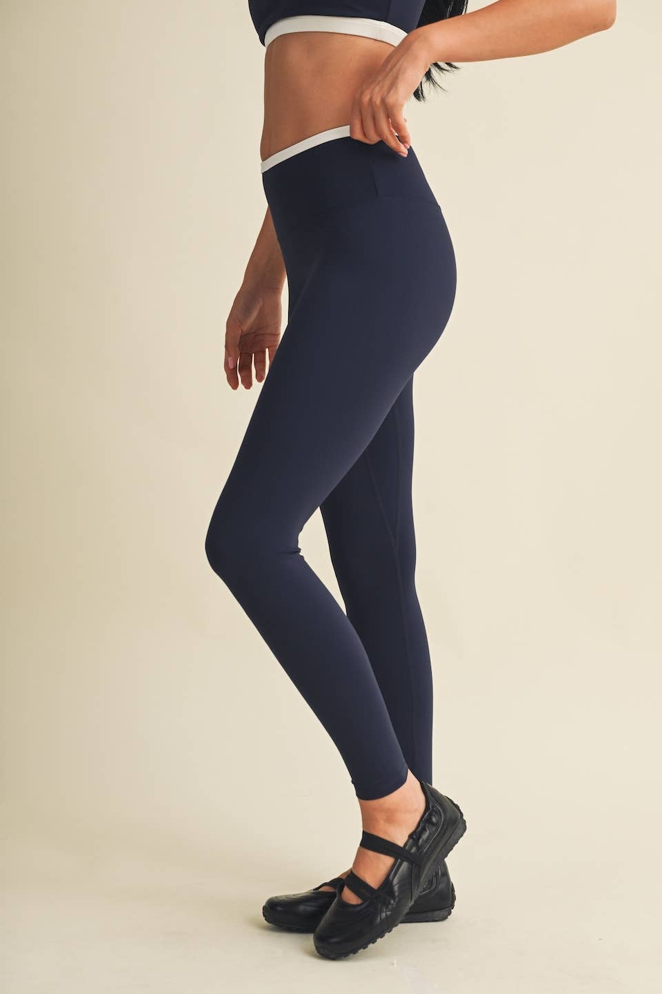 Contrast Binding Legging