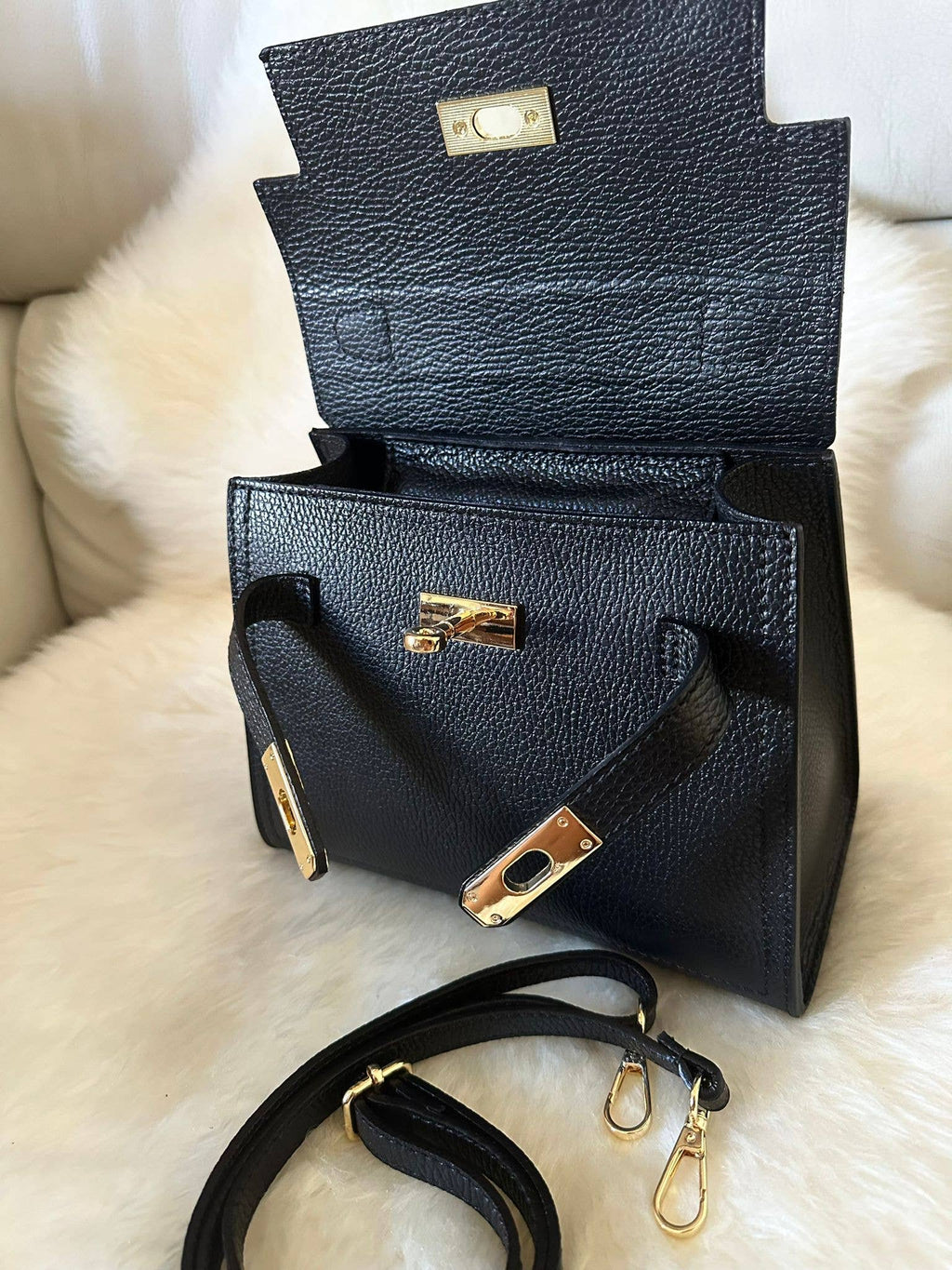 Grab and Go Leather