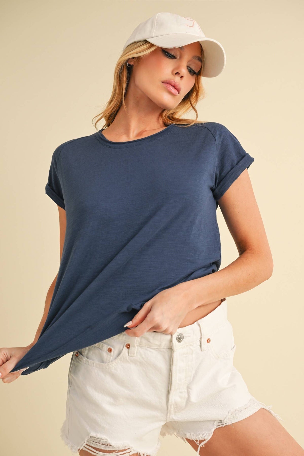 Gwen Tee